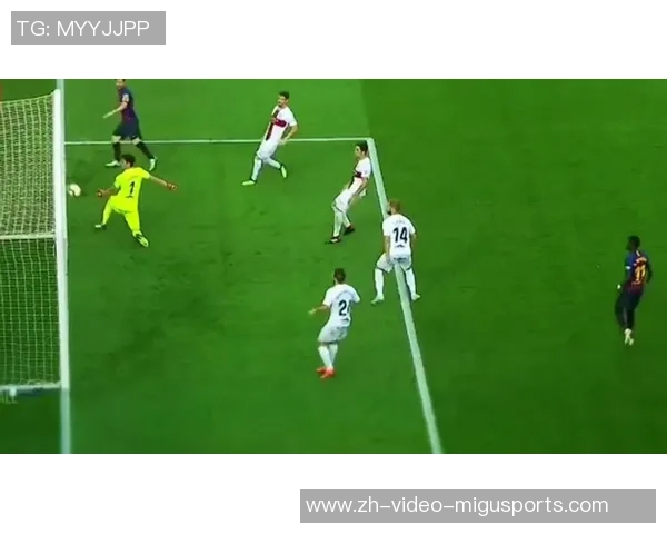 足球明星青睐的足球袜品牌揭秘助你提升球场表现与舒适度